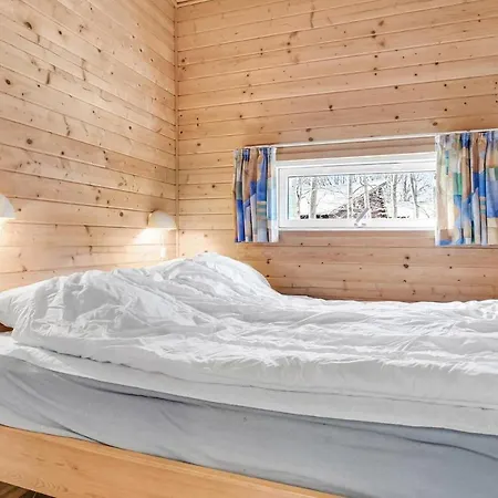 2 Bedroom Awesome In Holiday home Fredericia