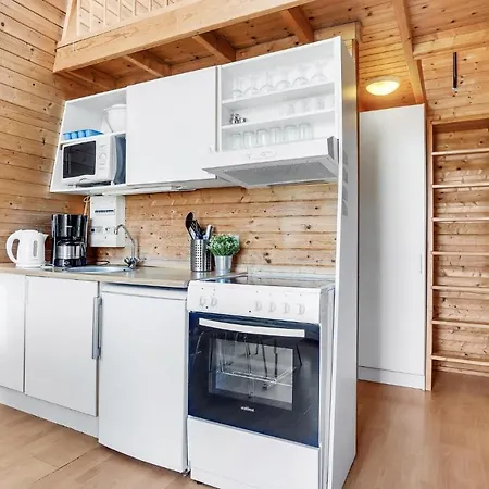 2 Bedroom Awesome In Holiday home